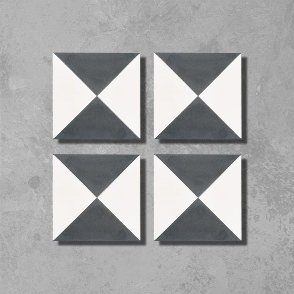Black Churriana Tile