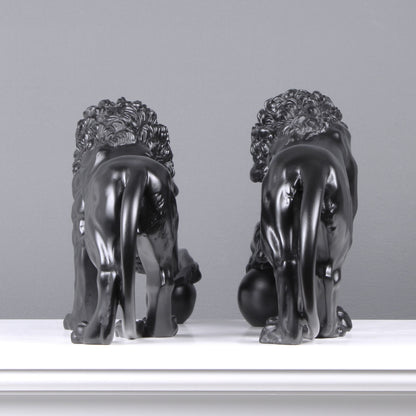 Black Medici Lions Statue in Pair