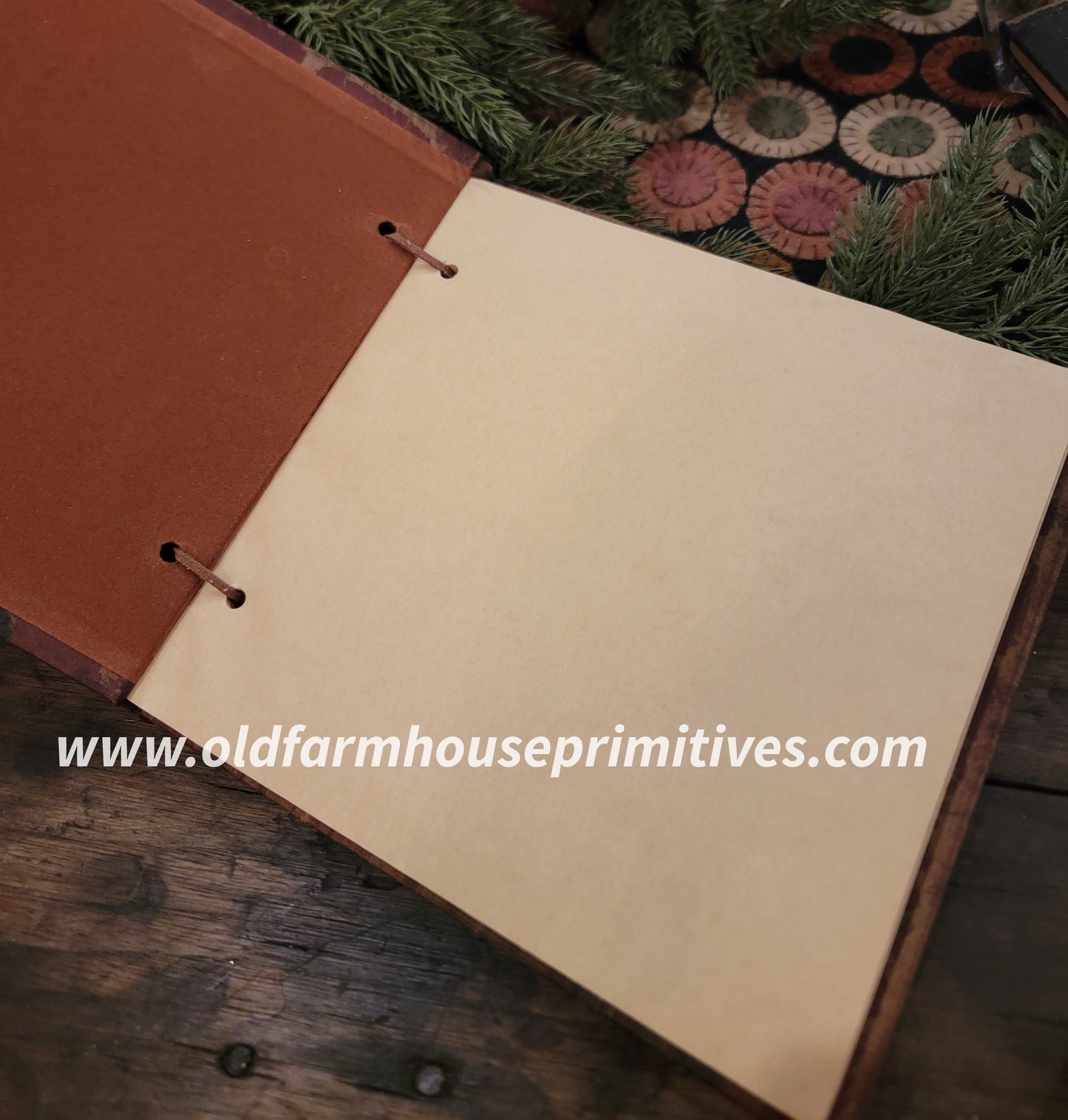 #BKL1R Primitive Merry Christmas Memories Book