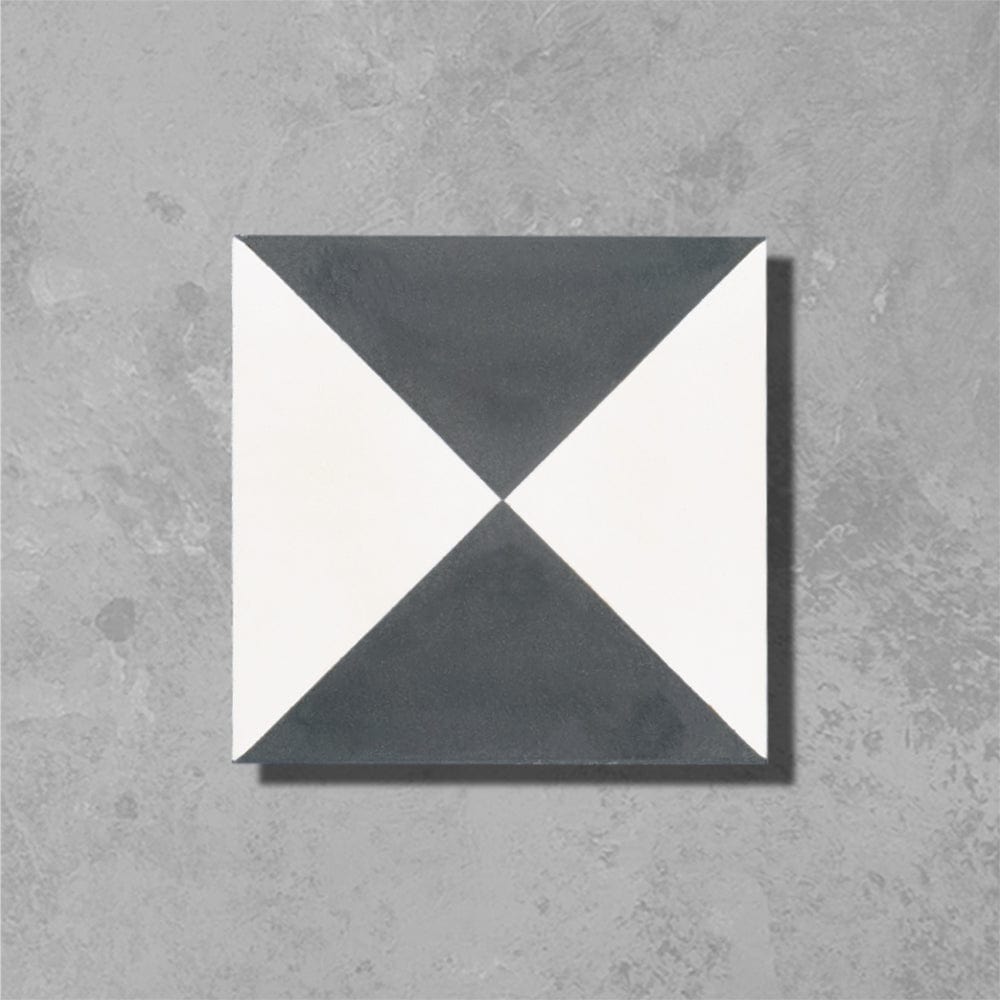 Black Churriana Tile