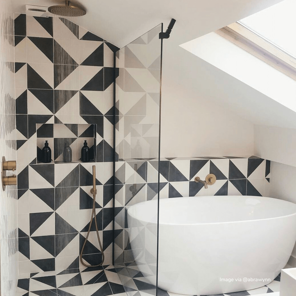 Black Alalpardo Tile
