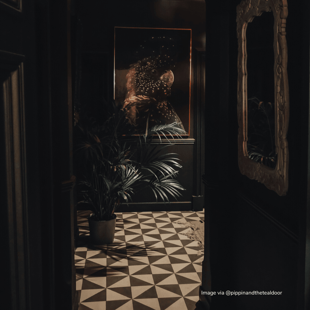 Black Alalpardo Tile