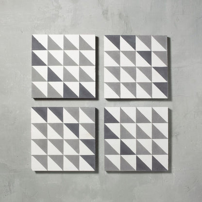 Black Majadas Tile