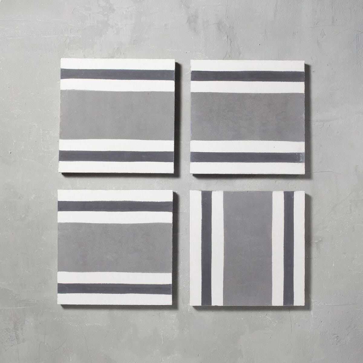 Black Pesadilla Tile