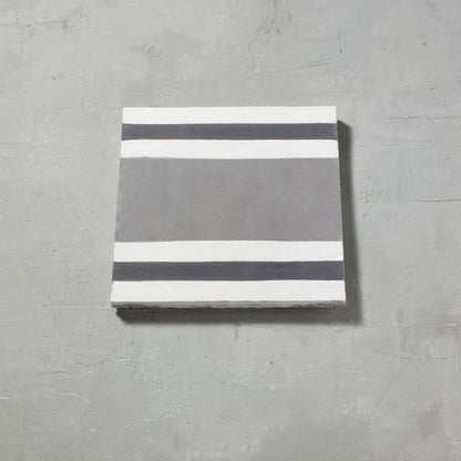 Black Pesadilla Tile